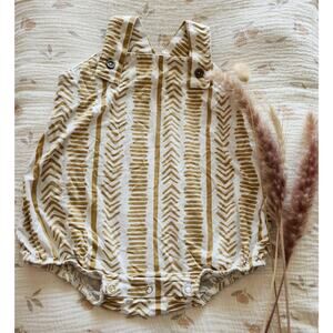 Kate Quinn 6-12 Months Mosaic Bubble Romper Overalls Gender Neutral White Yellow